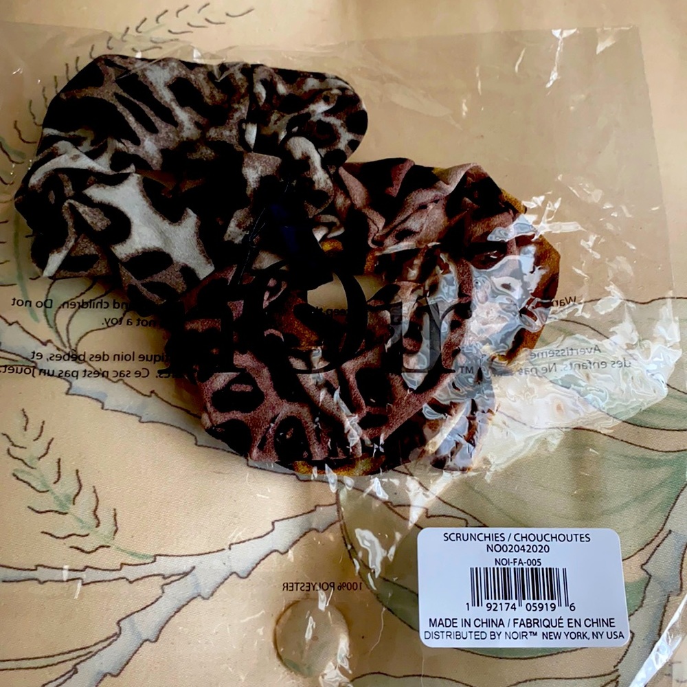 Noir Leopard Print Scrunchies